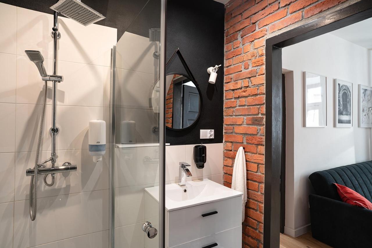 Apartamenty Dukla Luaran gambar