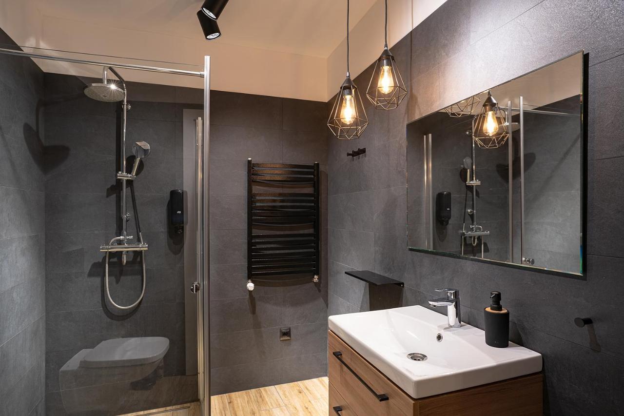 Apartamenty Dukla Luaran gambar