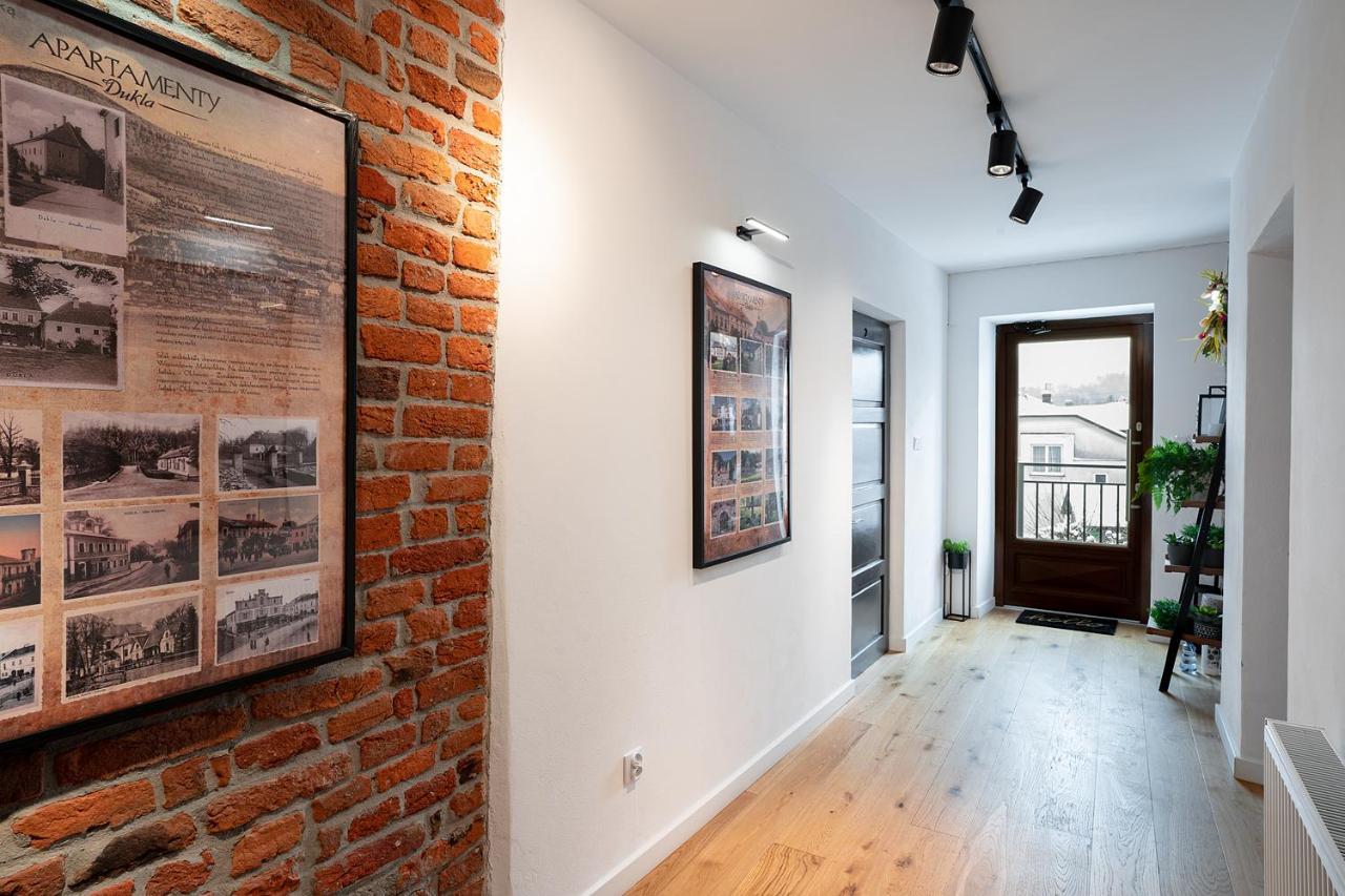 Apartamenty Dukla Luaran gambar